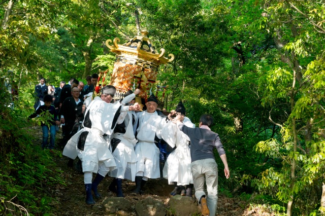 越前和紙　紙祖神　岡太神社　神と紙のまつり
