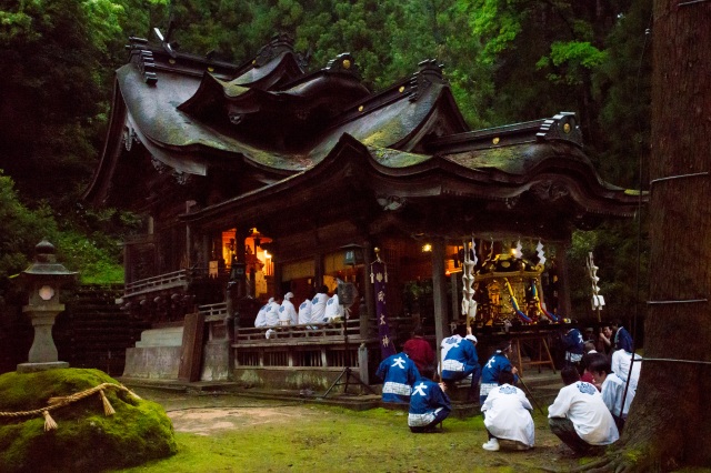 越前和紙　紙祖神　岡太神社　神と紙のまつり