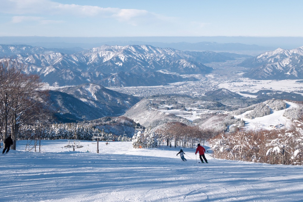 西日本最大級のビッグゲレンデ「スキージャム勝山」ってどうな…