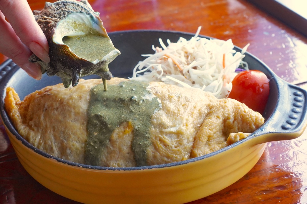 サザエやがんもどきとオムライス?どこにもない病みつきオムラ…