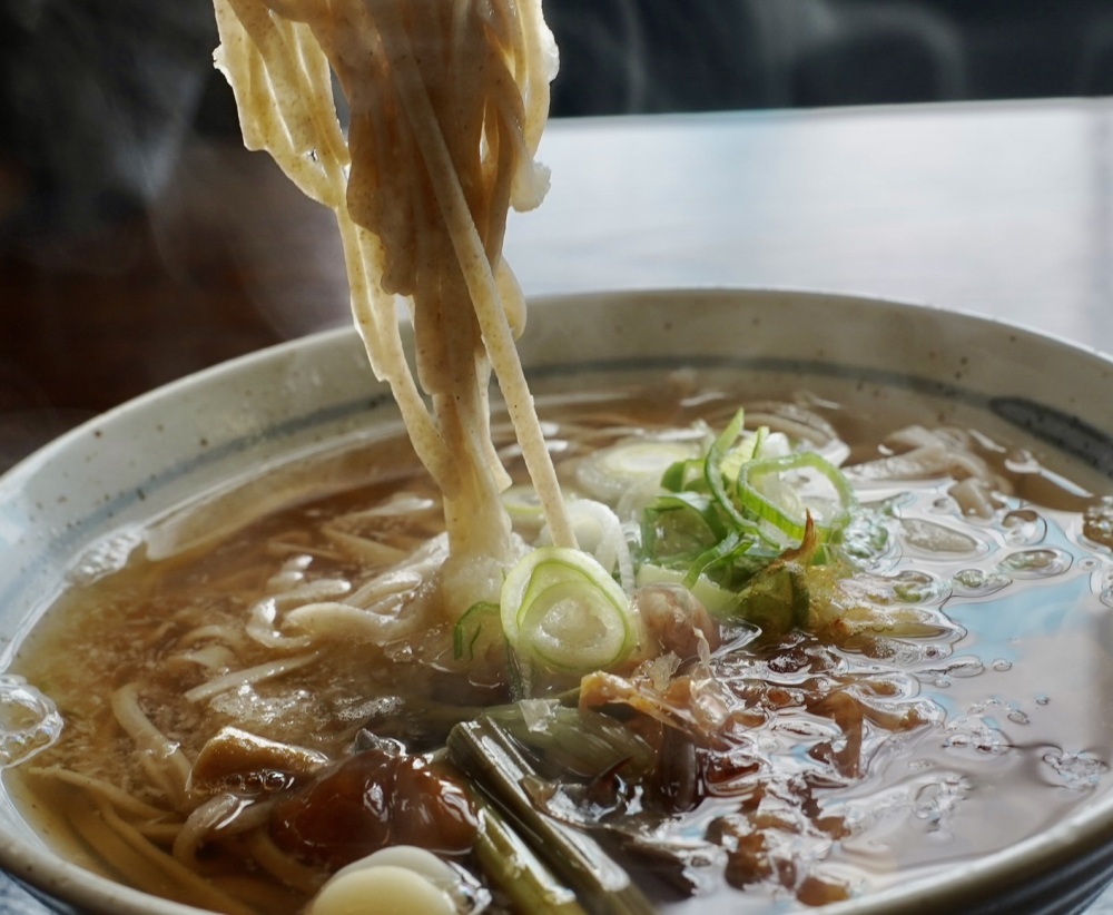 90歳の職人が打つ清らかなそばに、心が晴れる。