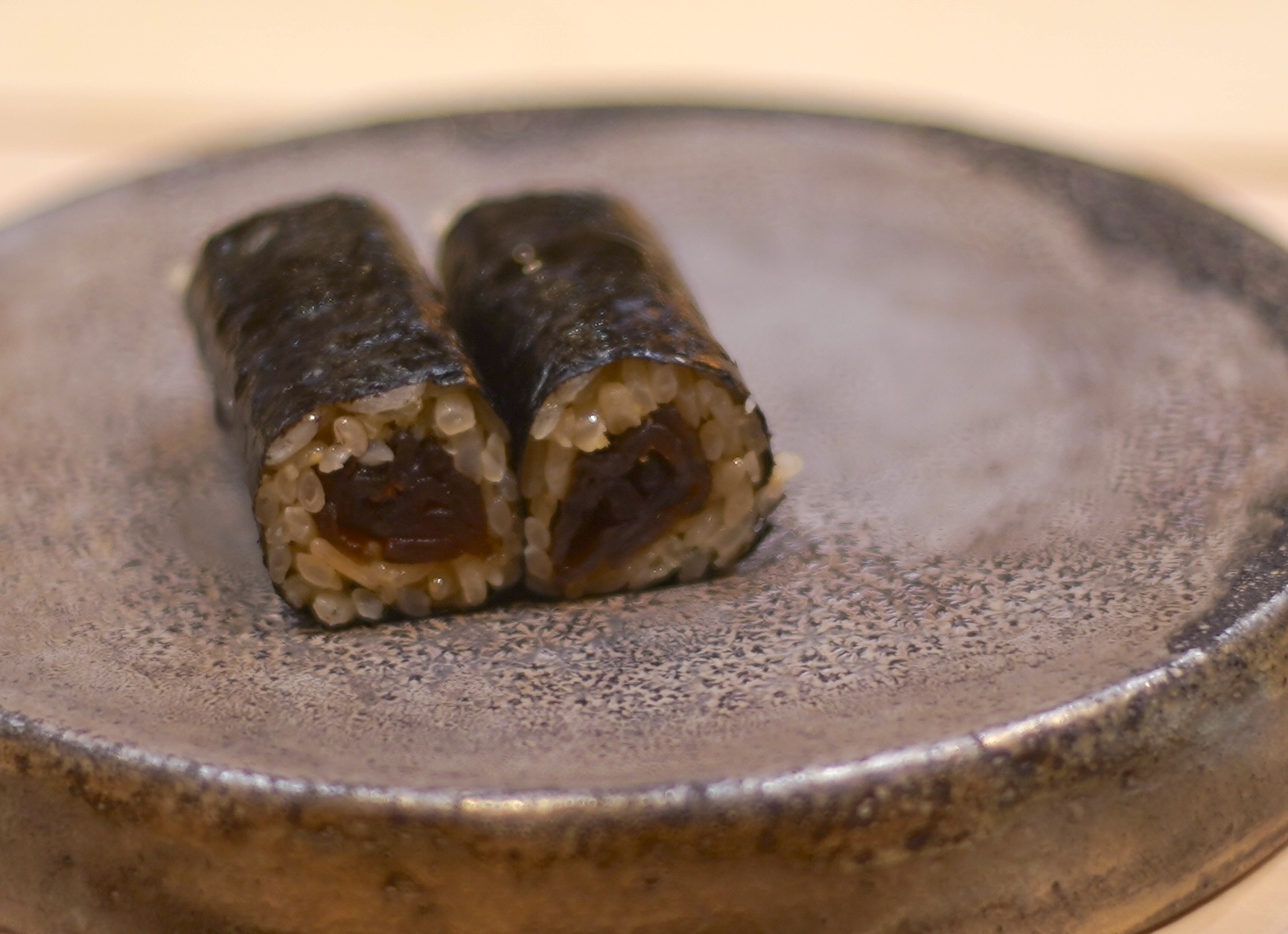 工夫を凝らし、常に前進を試みる、福井県寿司界の若き希望