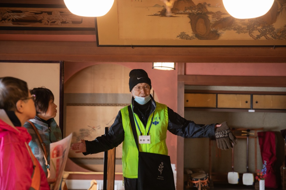 現在は土日祝日に一般公開されており、ガイドさんの説明を聞くことが出来ます