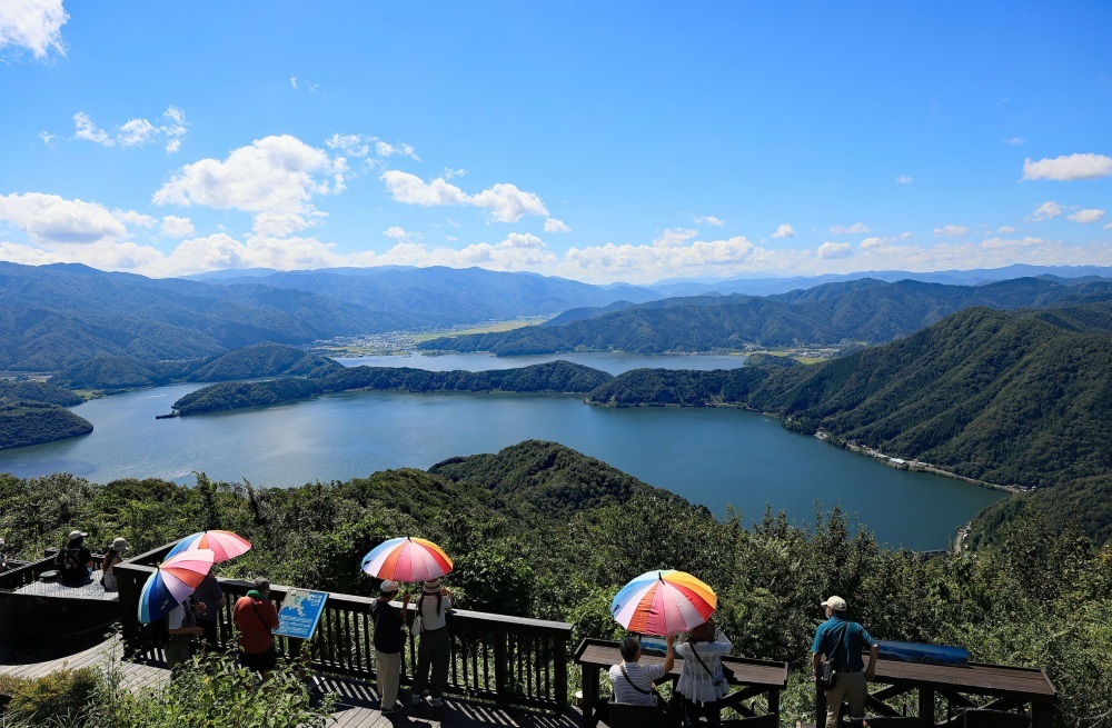 彩虹線峰頂公園