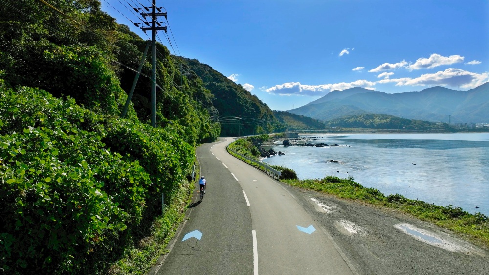Nakaji Rides the Waka-Cycle Route: 126 km of Scenic Adventure