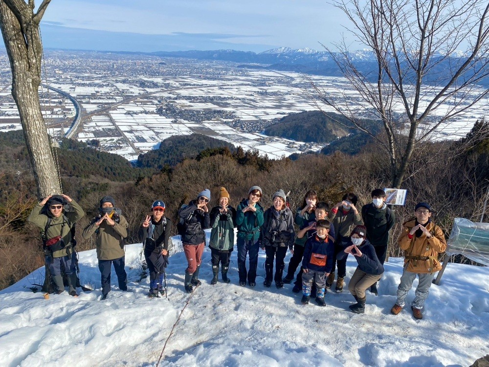低山（300ｍチョイ）なので初心者でも安心の雪山歩き