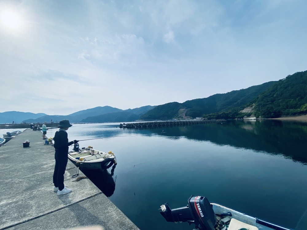 早朝から釣り人に人気