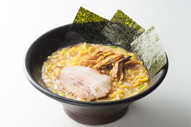 背脂入豚骨醤油味 らーめん