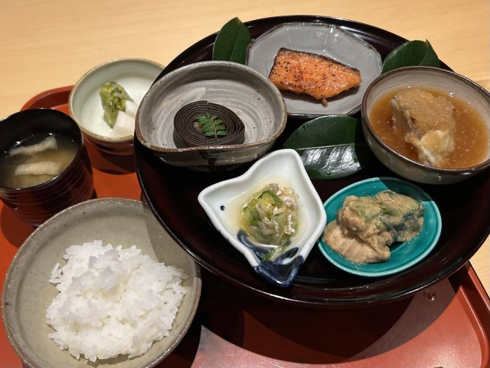 ご飯の付け合わせも絶品