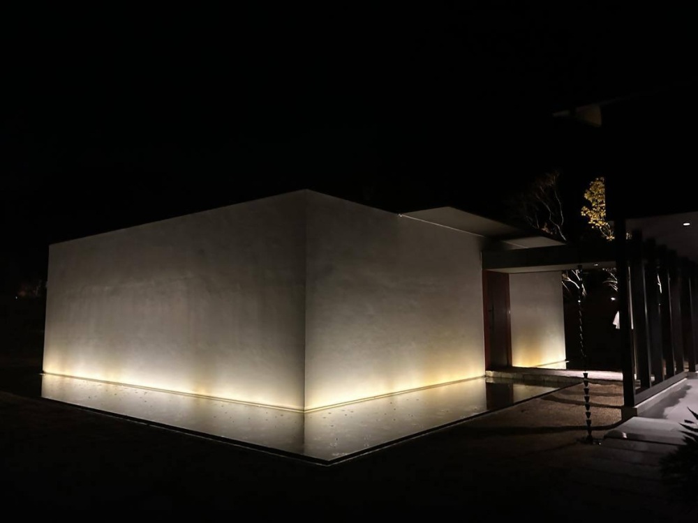 Bar 刻の建物