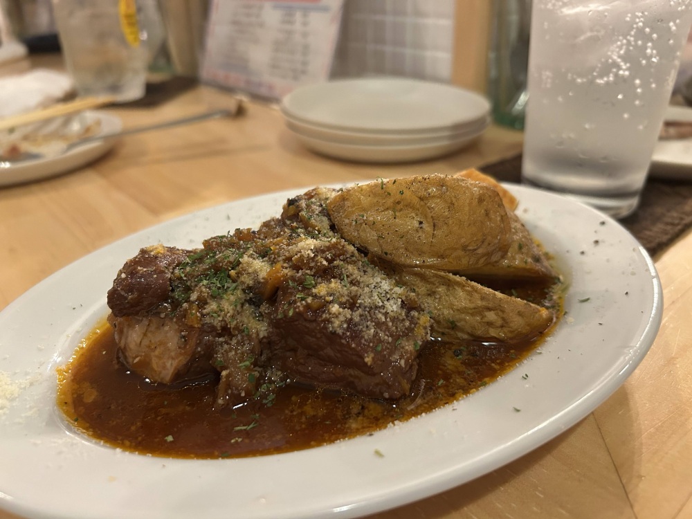 豚ヒレ肉の黒コショウ炒め