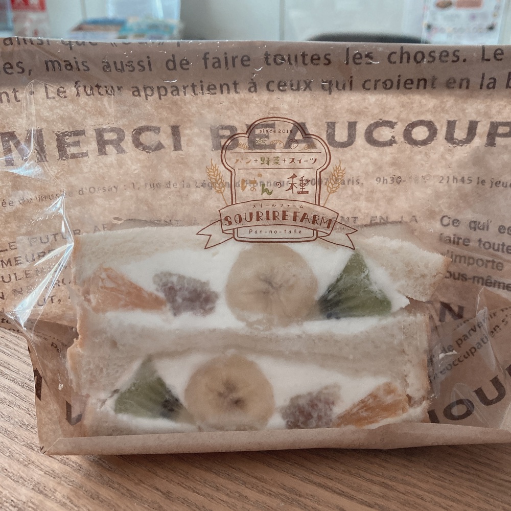 スイーツサンド