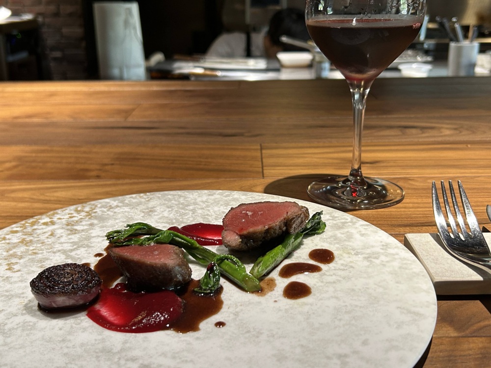 つぬが若鹿　赤ワインソース