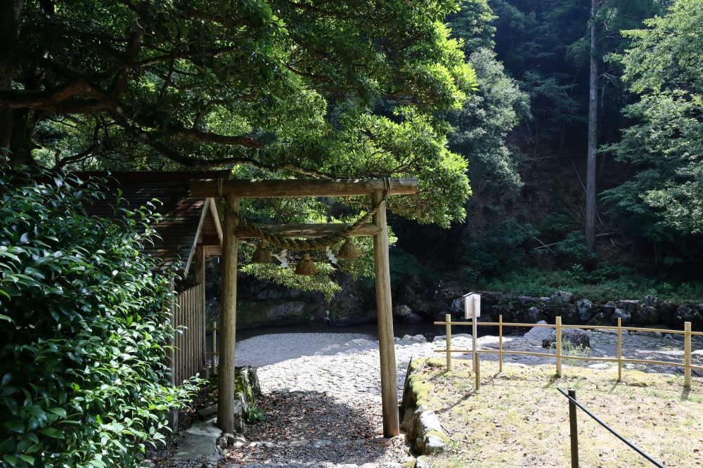 鳥居からの降り口