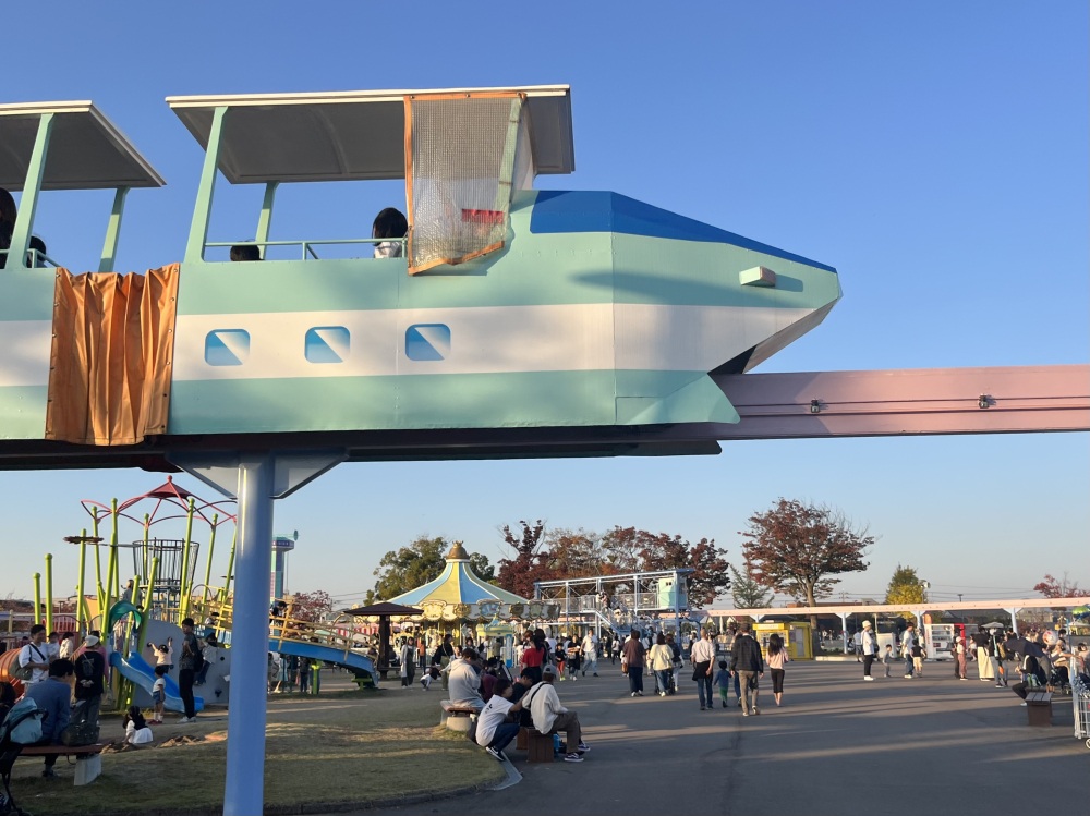 かみなりまちのモノレール