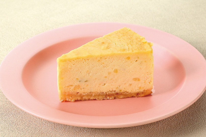 とみつ金時のNYチーズケーキ（tuzu awara)