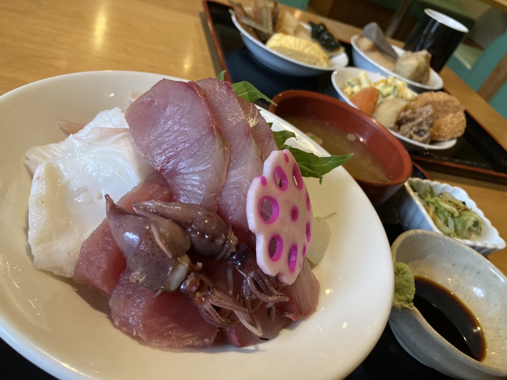 バイキングは＋550円でつけれます