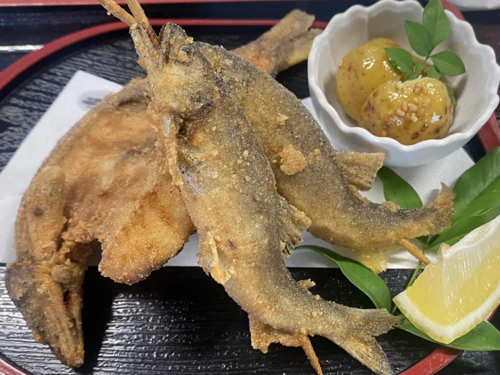 天然鮎唐揚げ