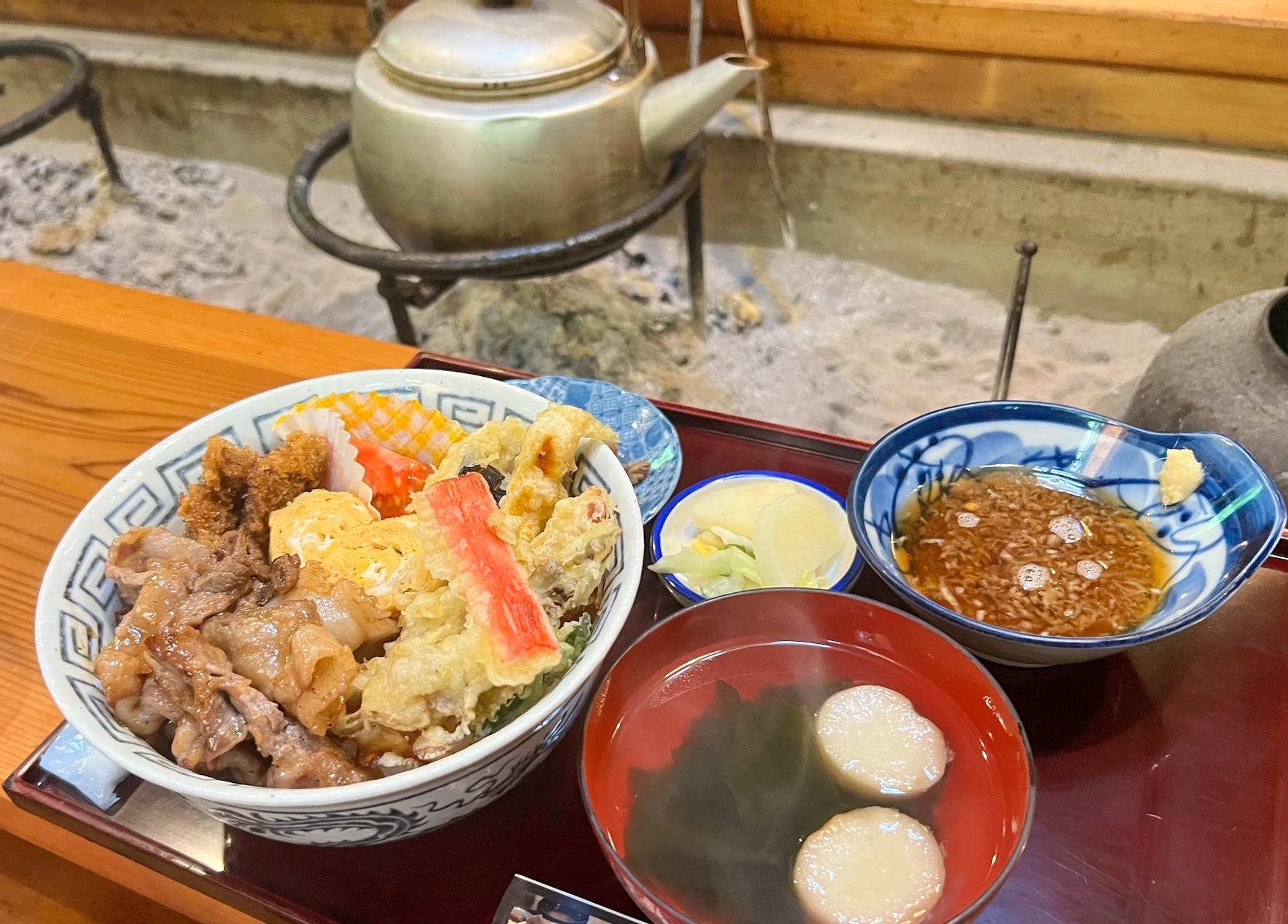 鹿に猪、熊が旨い!福井県のジビエ料理!熊丼、イノシシラーメン、シカソースカツ丼、山賊丼!?