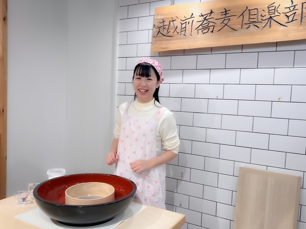 福井の中心で蕎麦を打つ！絶品越前おろしそばを自分で打って堪能しよう！