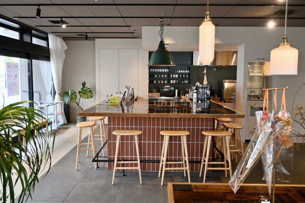 福井駅から徒歩3分！居心地のいいカフェ＆コワーキングスペース「PLAYCE」を紹介