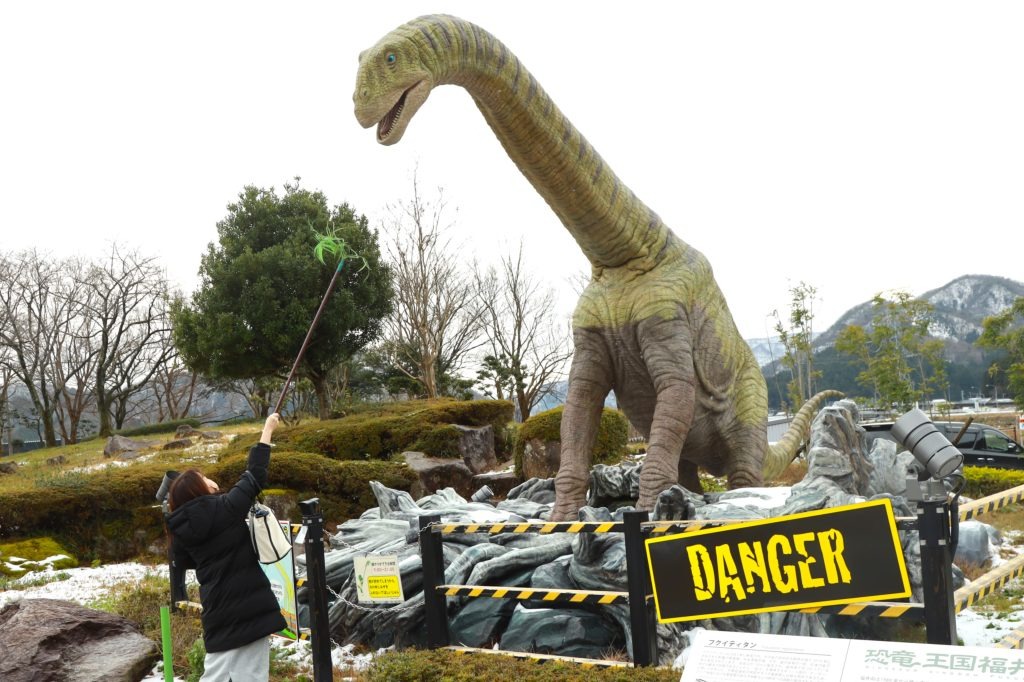福井県の真ん中、南越前町には恐竜がいっぱい。オブジェやお土産まで徹底解説。