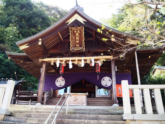 足羽山公園周辺の観光スポット①毛谷黒龍神社