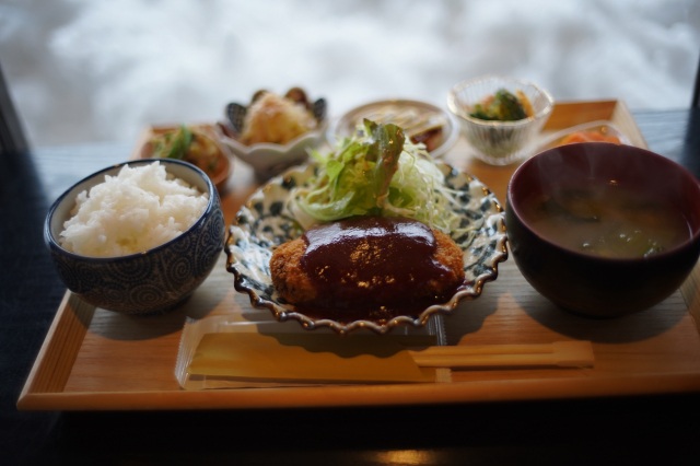古民家で くつろぎながら、お昼ご飯を楽しむ（古民家レストランらんたん/南越前町）
