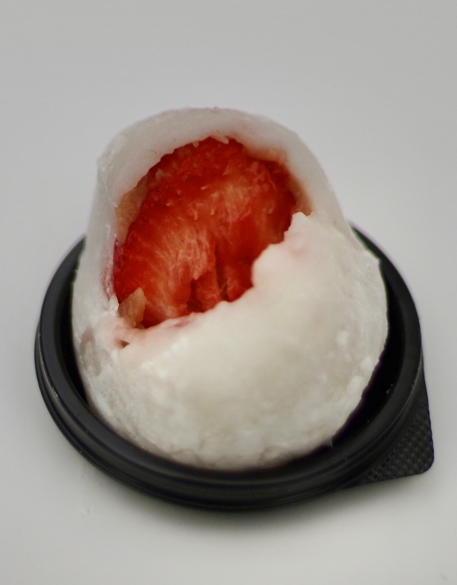 江戸時代から続く餅屋の力が生きた苺大福（四季の餅　あめこ/越前市）