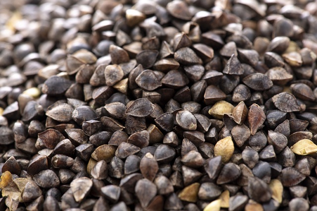Stone-ground buckwheat noodles