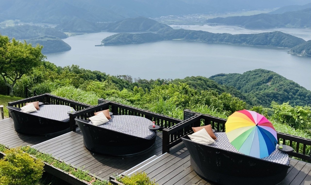 レインボーライン山頂公園～三方五湖に浮かぶ天空のテラス～
