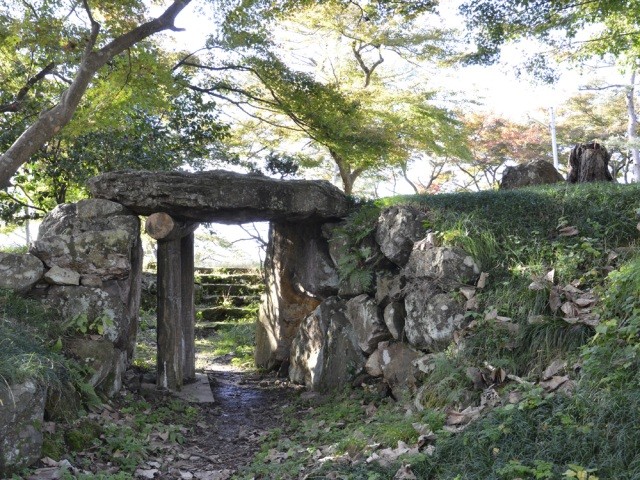 小丸城跡