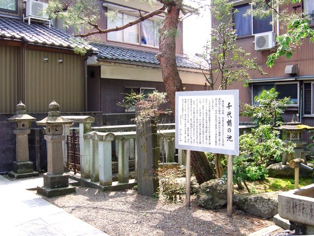 千代鶴神社