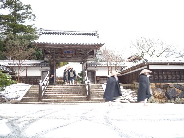 発心寺