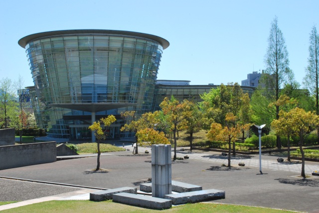 福井市美術館(アートラボふくい)