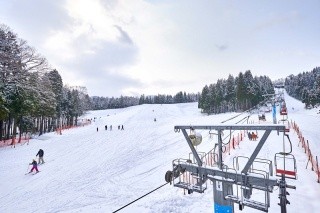 Ski-Resort Shinbo Family