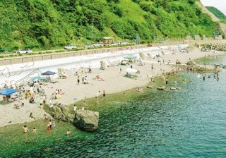 Nukase Beach (Minami-Echizen Town)
