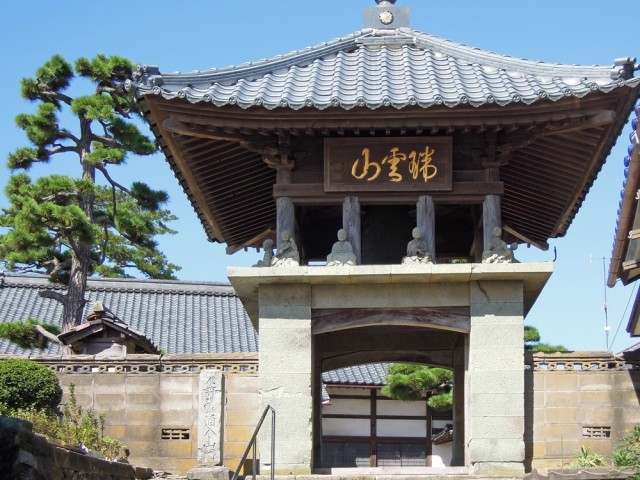 瑞雲山　金鳳寺