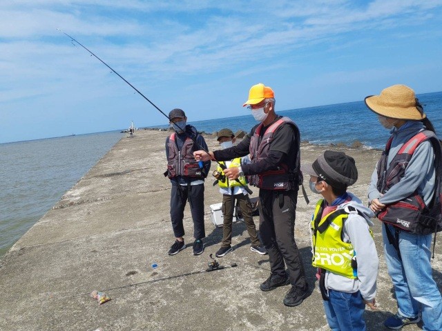 おさかな集積所おとと(手ぶらでOK!海釣り体験)