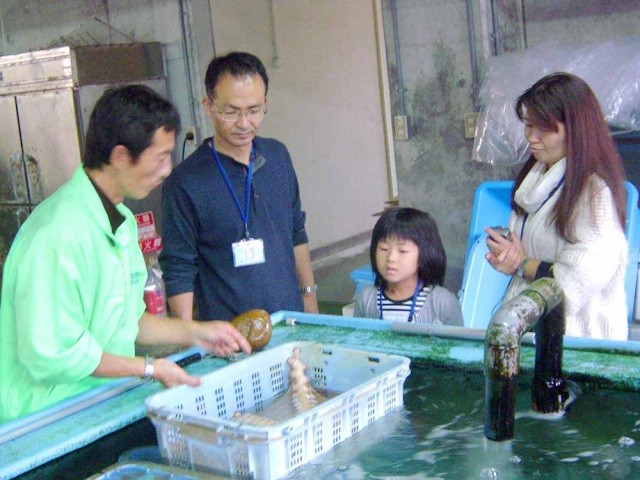 水族館裏側探検ガイドツアー