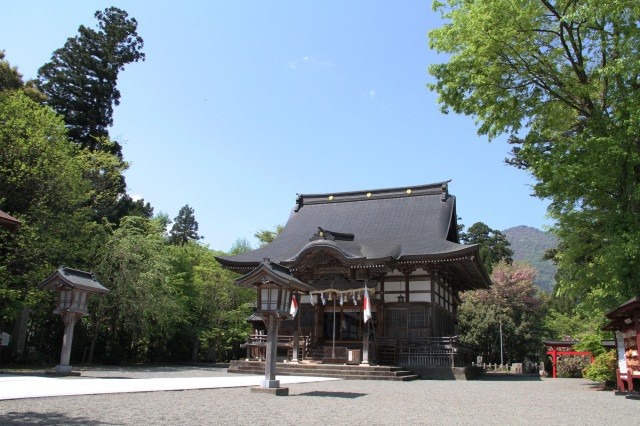 篠座神社