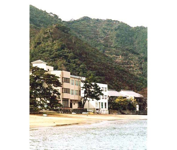 渚に建つ海鮮の宿 水月
