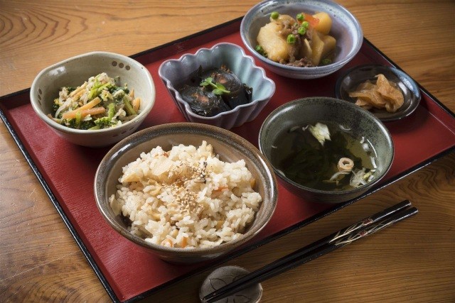 手作りの郷土料理