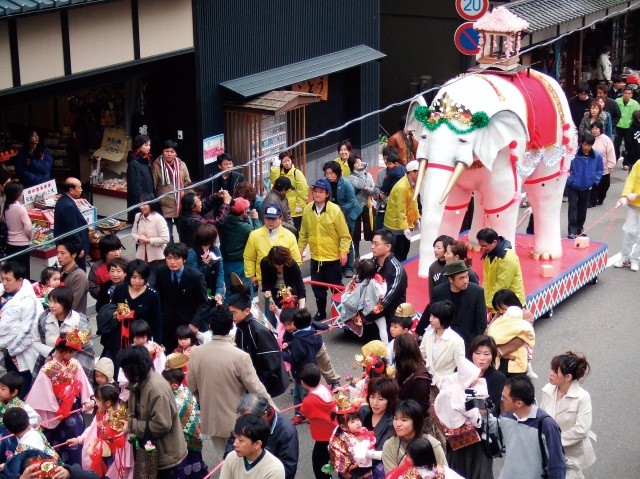 永平寺門前花祭り