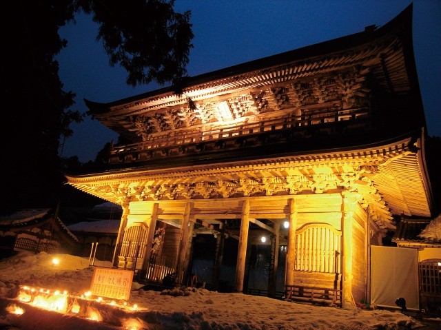 永平寺除夜の鐘とライトアップ