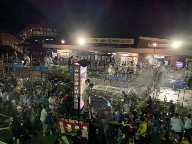 あわら湯かけまつり