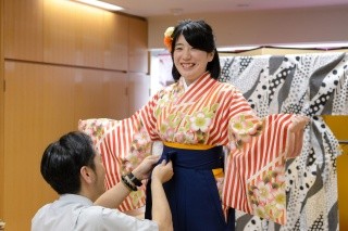 袴穿著體驗(馬忠呉服店)