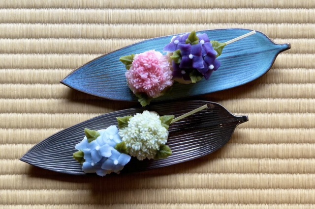 紫陽花の華だんご作りとお抹茶体験