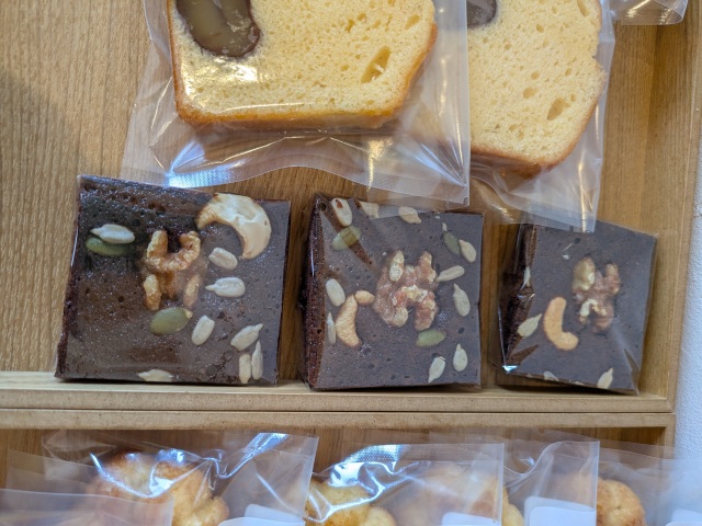 季節のおやつ　しずく