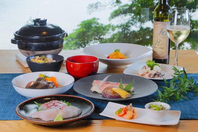 レストラン 内外海